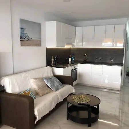 Exclusives 10 Meters To Ocean Apartment
