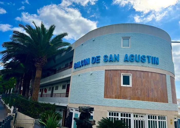 Exclusives 10 Meters To Ocean